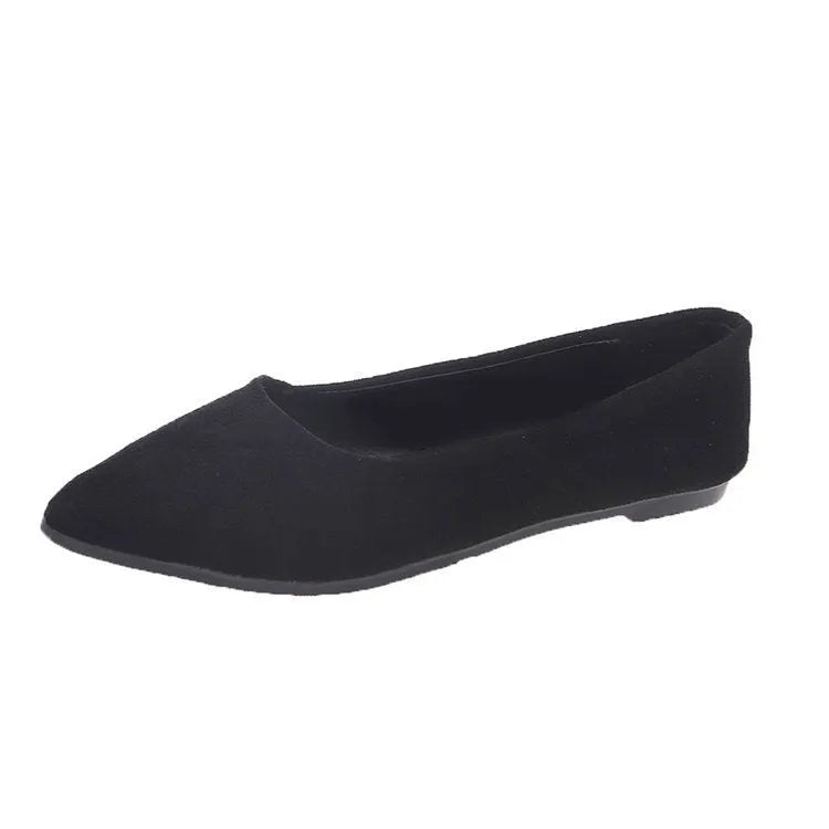 Women's leopard print flat pumps with pointed toe and low heel on a cotton cloth upper.
