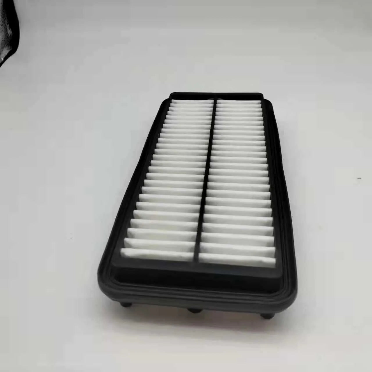 Car air filter with 256x113x40mm dimensions and black filter media for modern vehicles