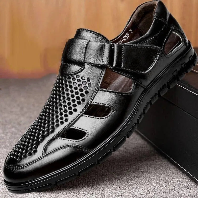 Men's business casual hollow leather sandals with holes, Velcro fastening, black or brown, sizes 38 to 44.