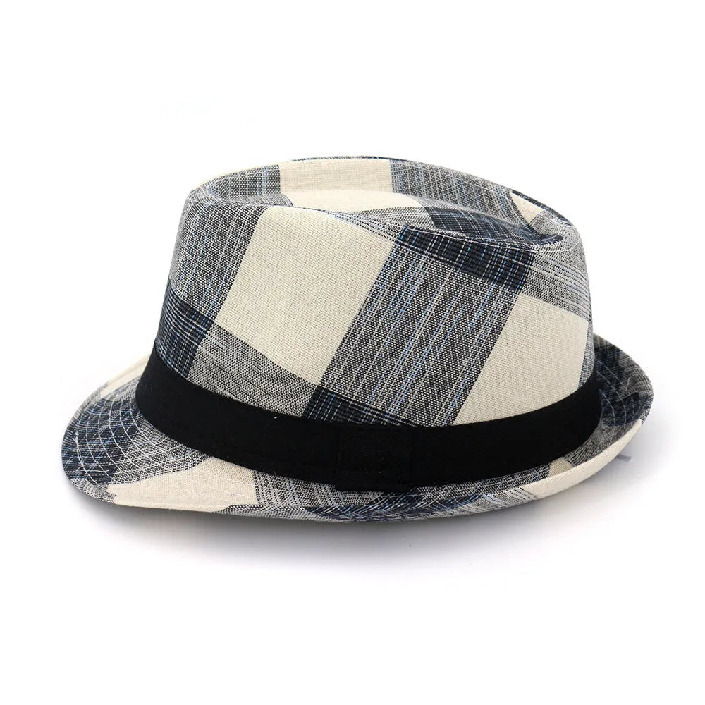 Polyester straw sun hat with bell crown and 4.5cm brim in black colour