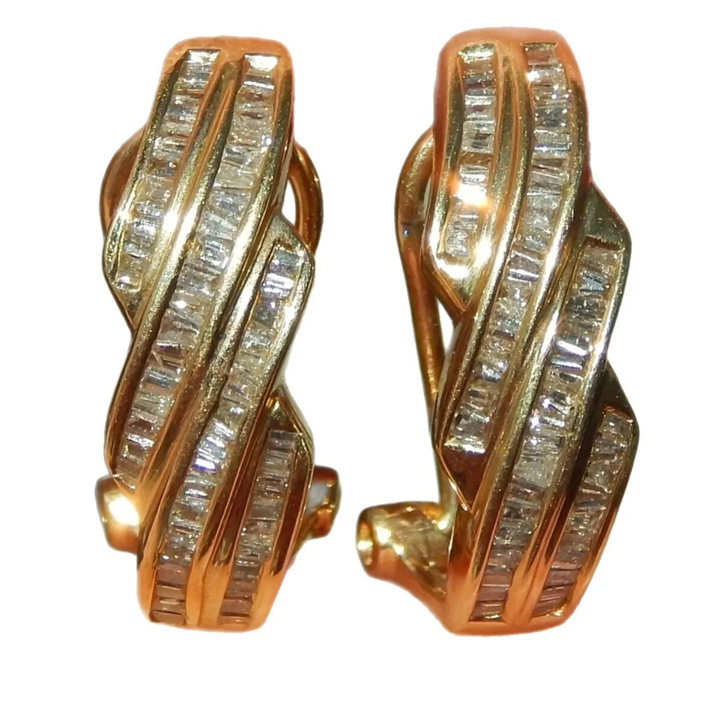 Geometric gold-coloured copper earrings with circular design elements and retro styling