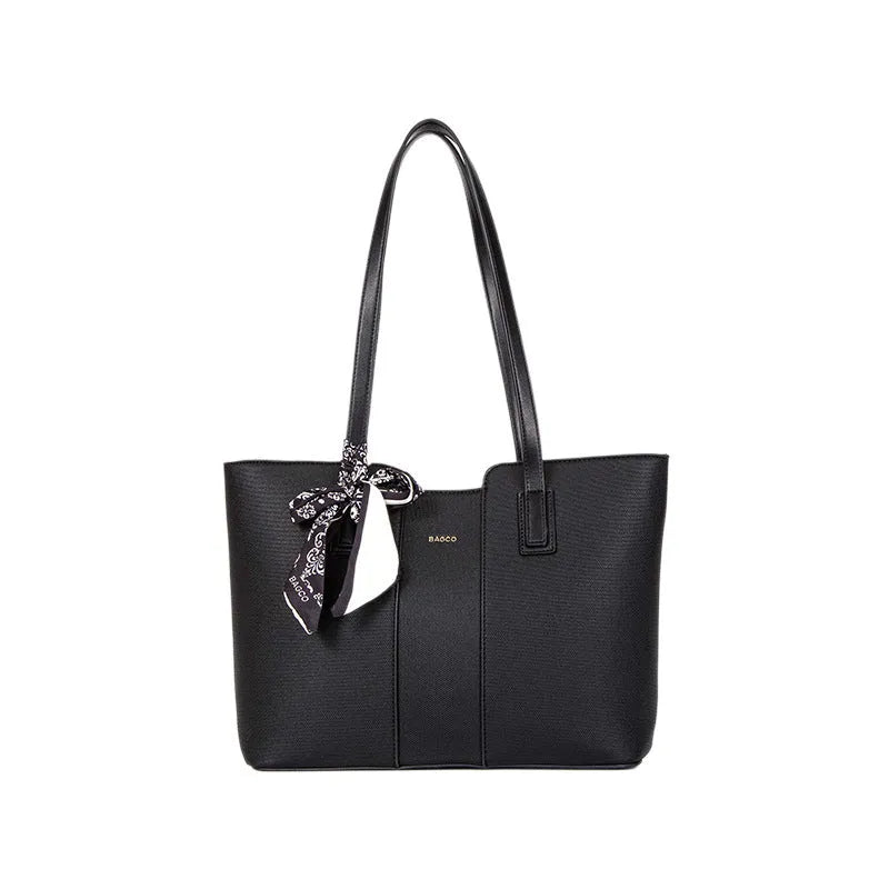 Large capacity women's crossbody shoulder bag in horizontal square shape with double shoulder straps