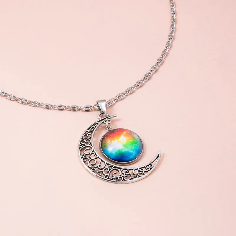 Silver moon pendant necklace with 18mm glass on a 40+5cm Figaro chain for women and girls