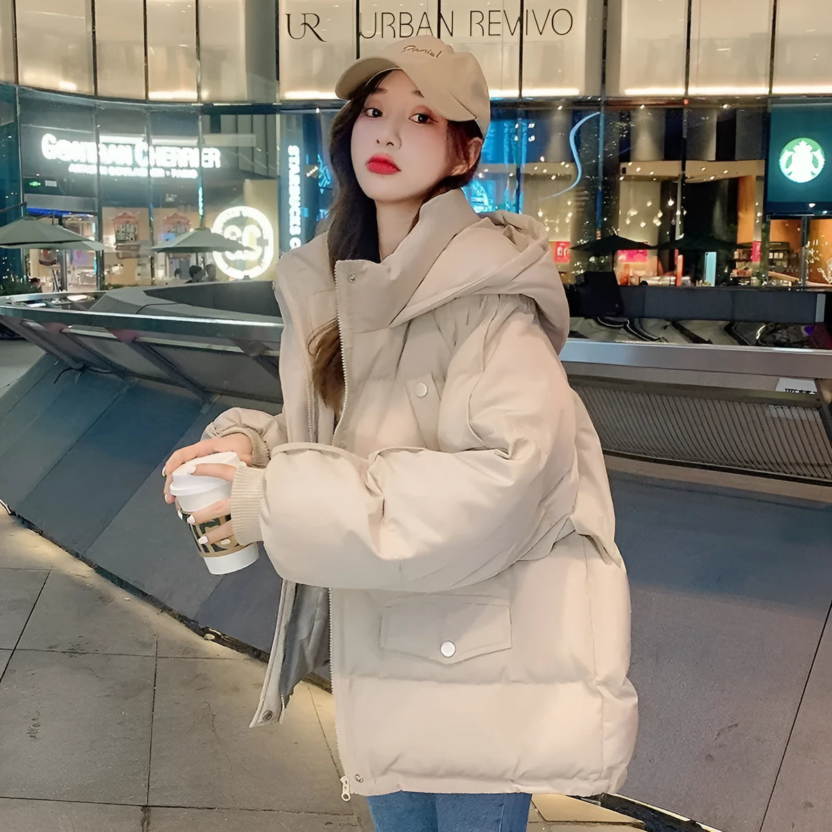 Korean style loose sleeveless cotton-padded jacket in beige white with spandex fabric for autumn winter