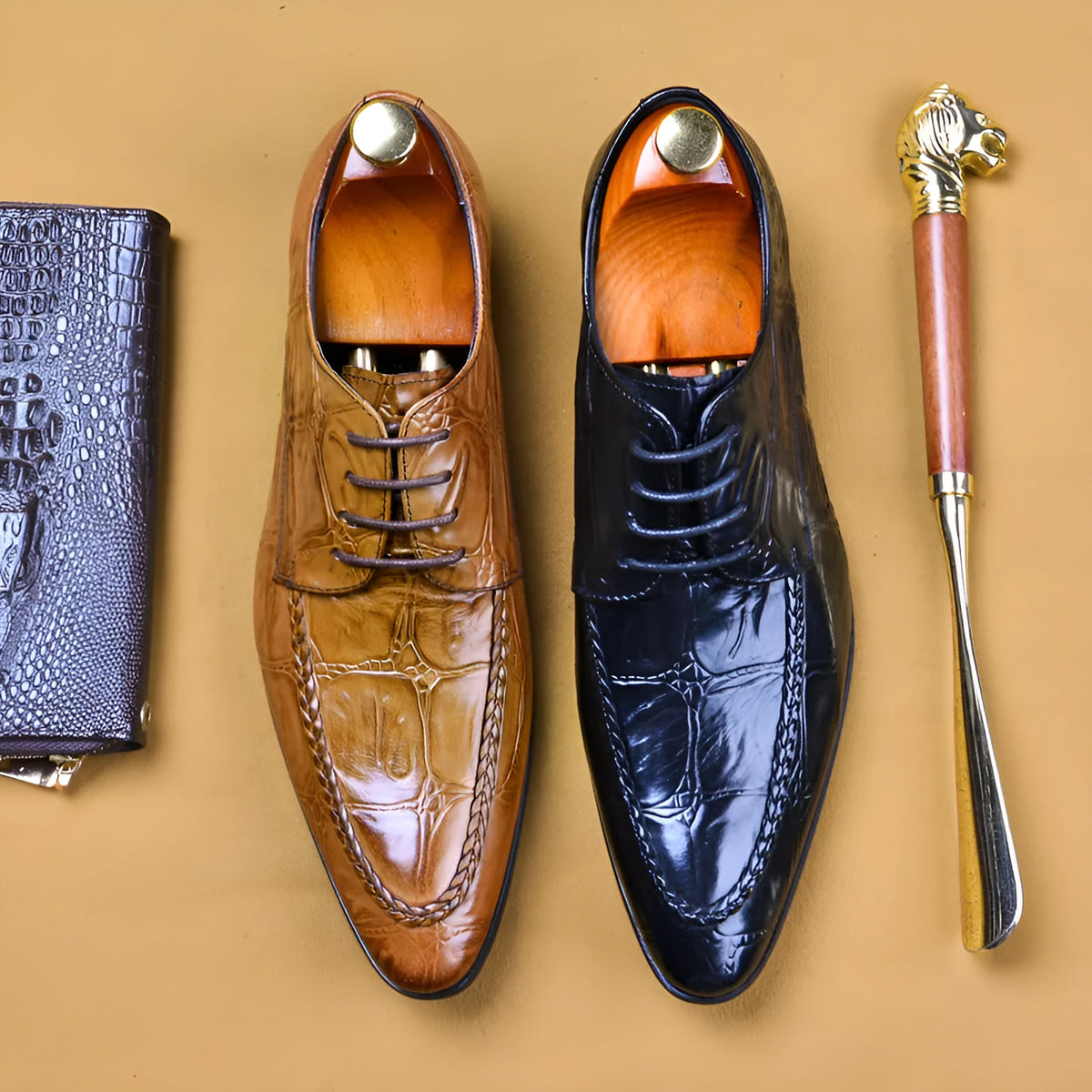 Men's black and brown leather shoes with alligator pattern and horse bit buckle in British business style