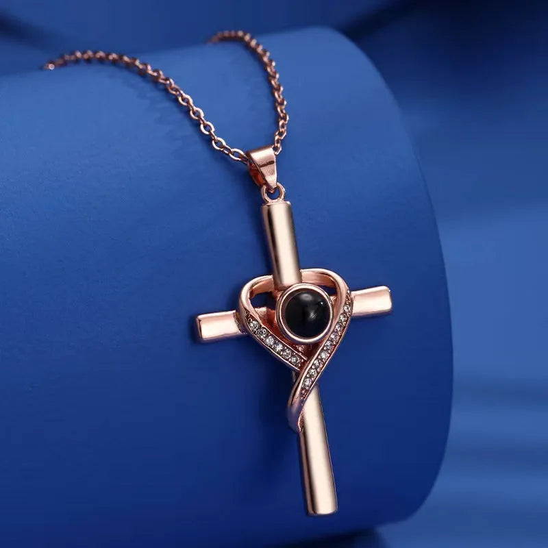 Heart and cross projection necklace in UV gold, silver or rose gold plating on copper