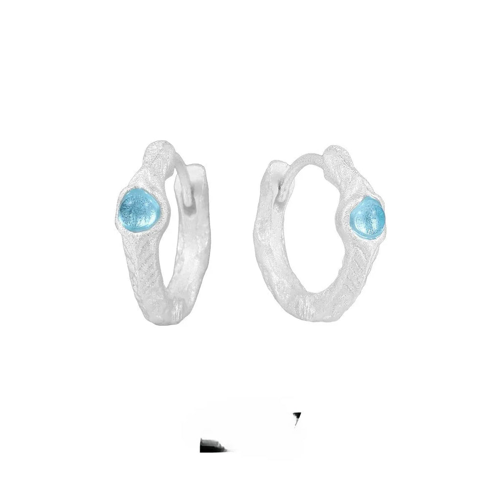 925 silver geometric ear clip with circular design in burnt silver finish