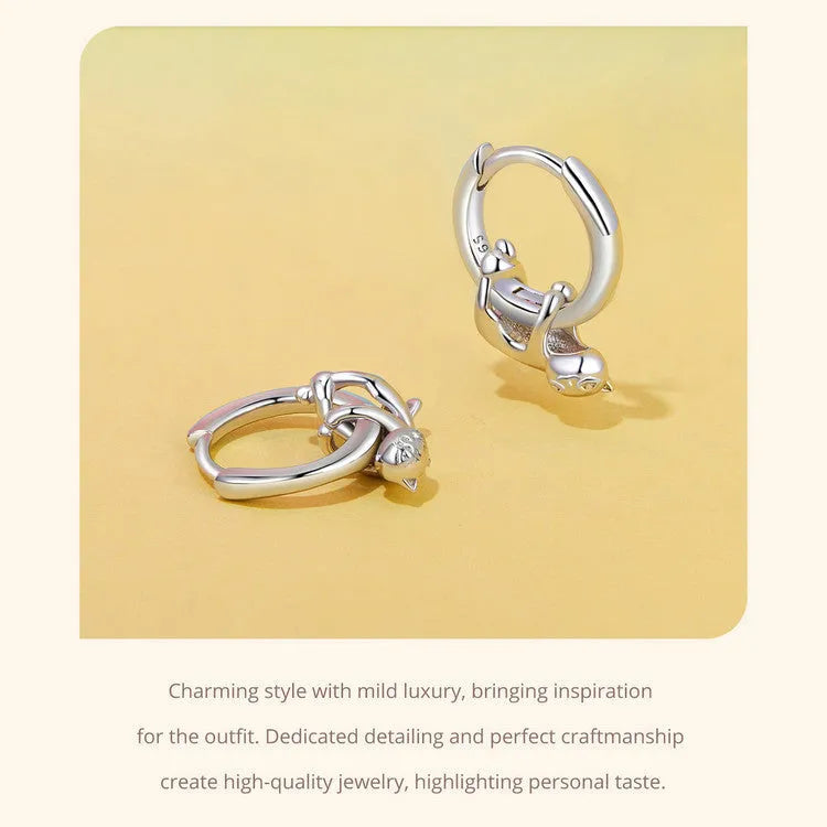 Female cute naughty cat S925 sterling silver earrings 15x5mm simple style electroplated silver colour SCE1756