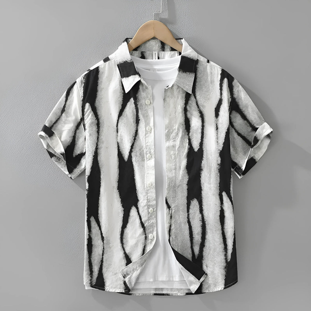 Men's black retro striped cotton short sleeve shirt with loose cardigan fit