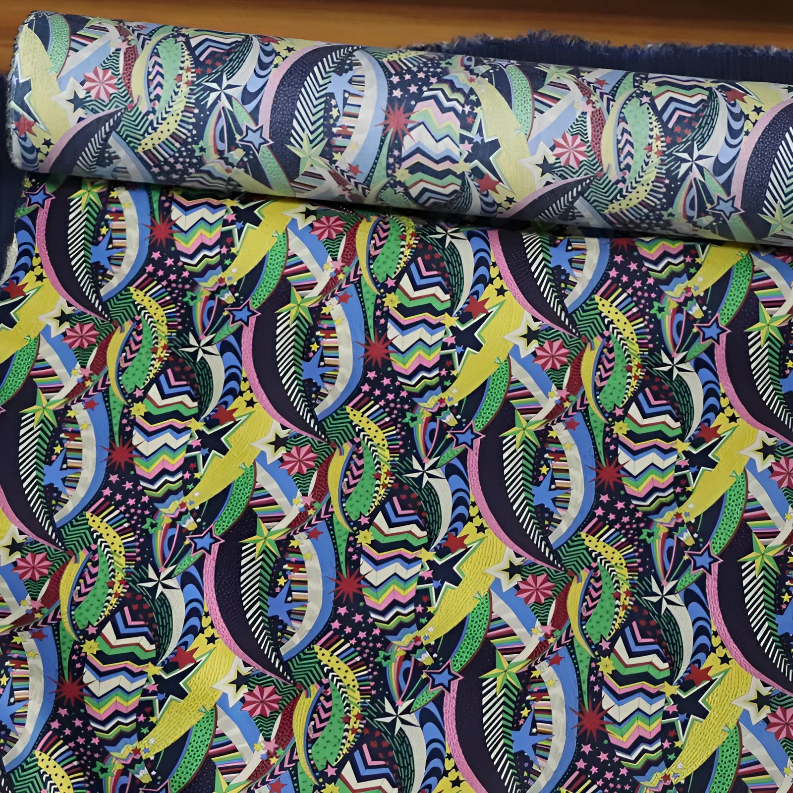 Blue cotton fabric with plant and flower designs, 145cm width measurement