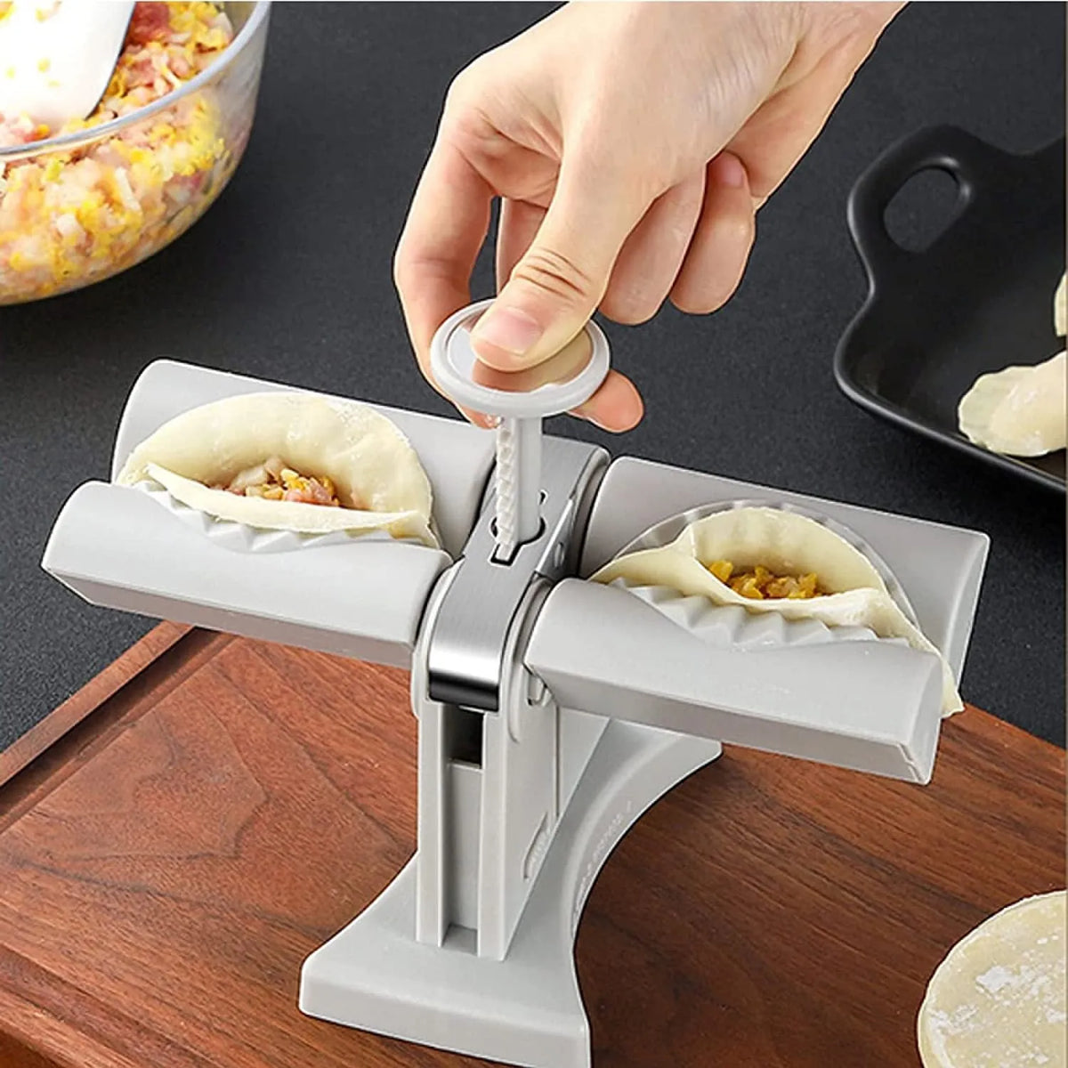 White double head dumpling mould manual press with 304 stainless steel and PP, anti-slip rubber mat, 0.46kg