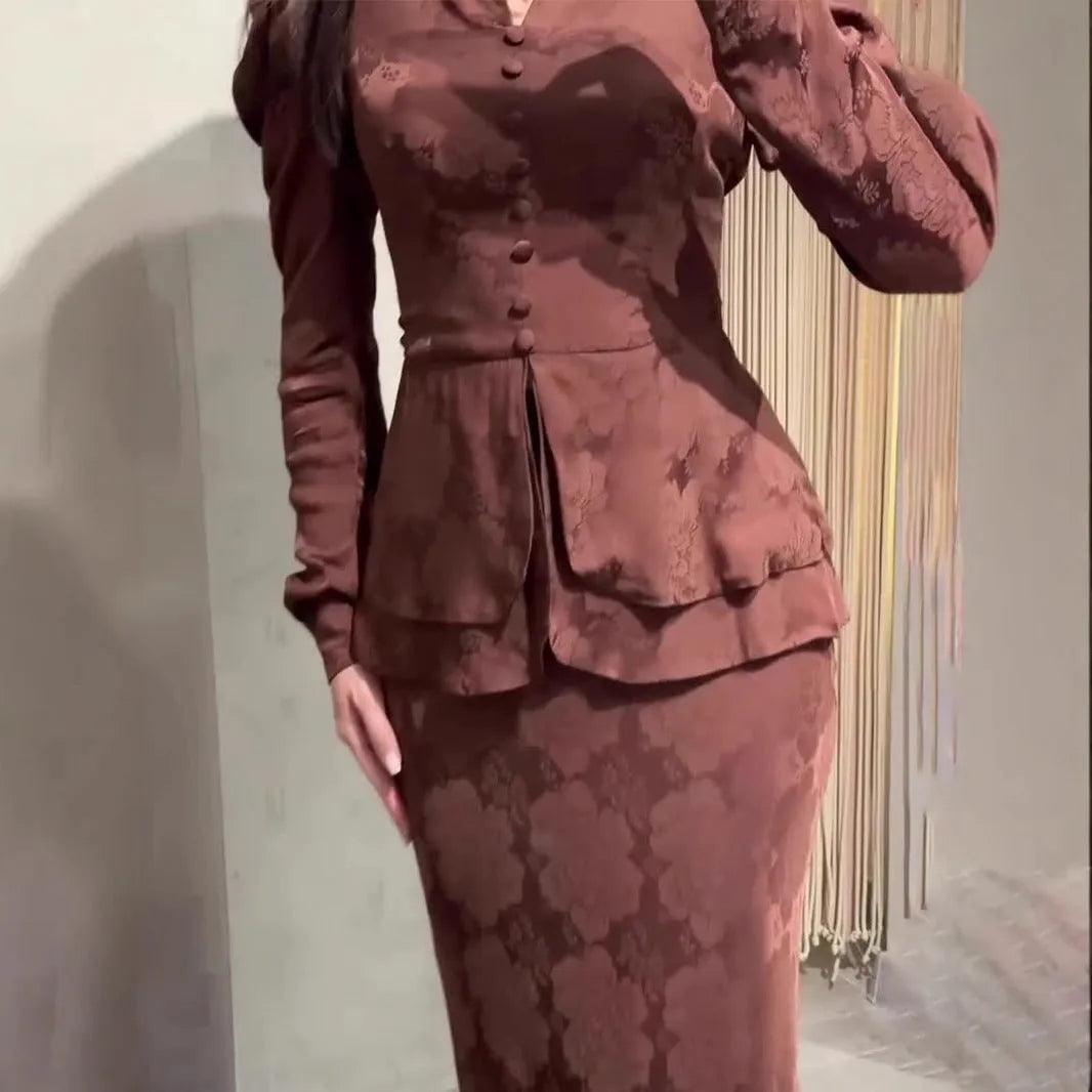 Dark brown artistic retro women's dress with floral patterns, fake two-piece design, and long sleeves