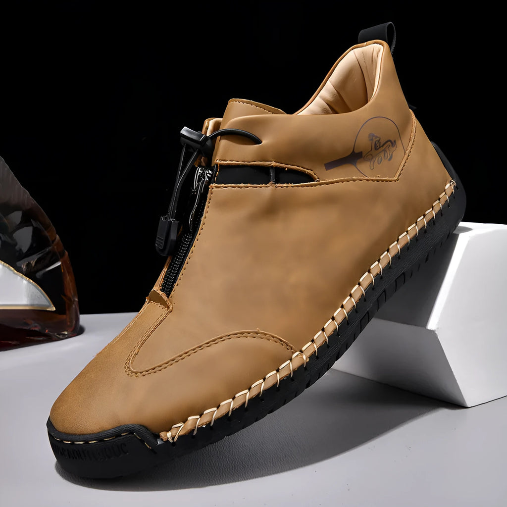 Men's casual leather height increasing shoes with round toe and mid heel