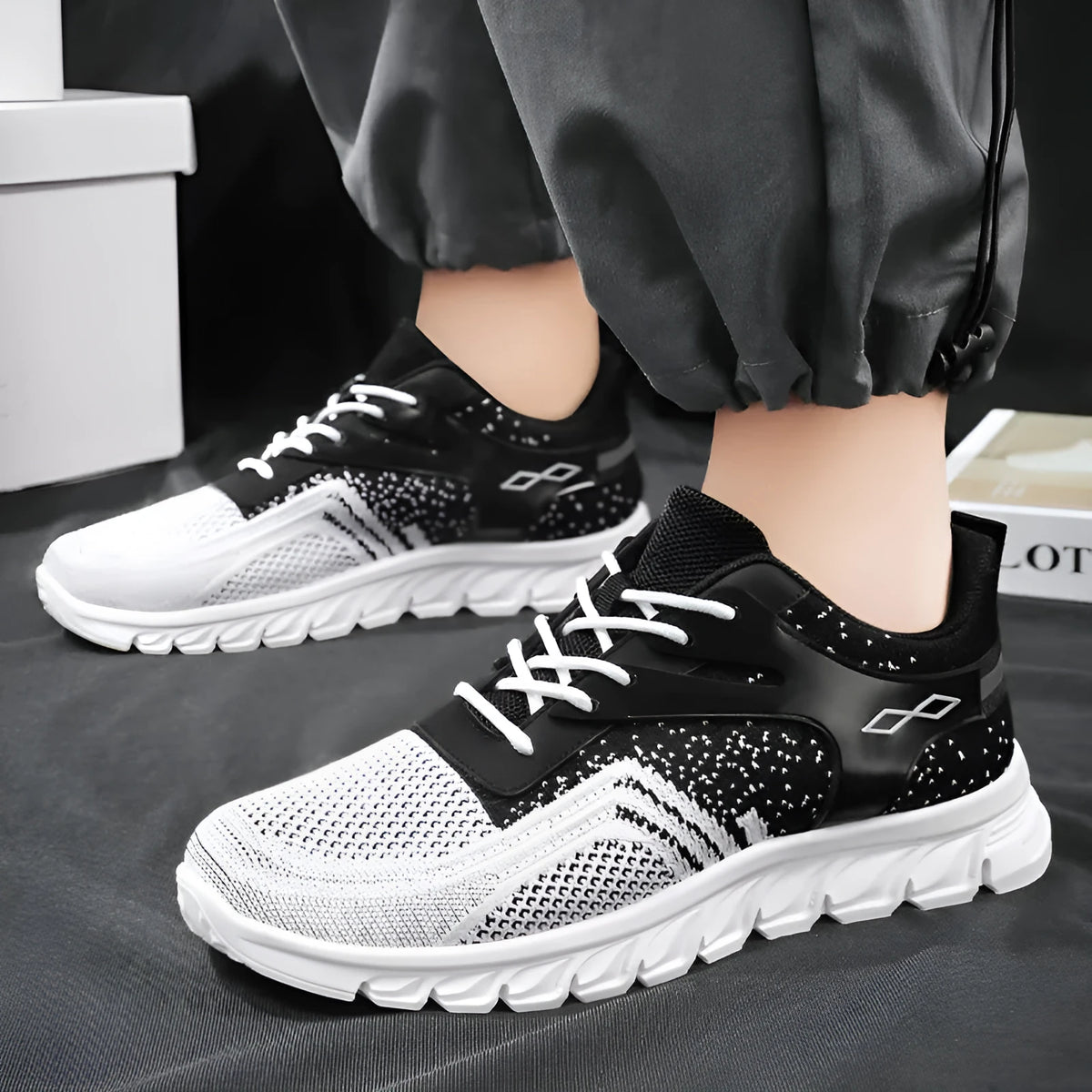 Men's breathable soft bottom sneakers in beige blue with striped polyester fibre upper, flat heel and round toe