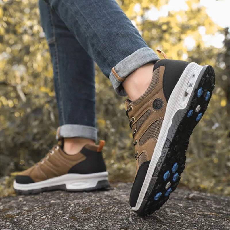 Men's breathable mesh trainers with EVA sole, colourblocking upper, round toe, elastic lace-up, in black camel or grey