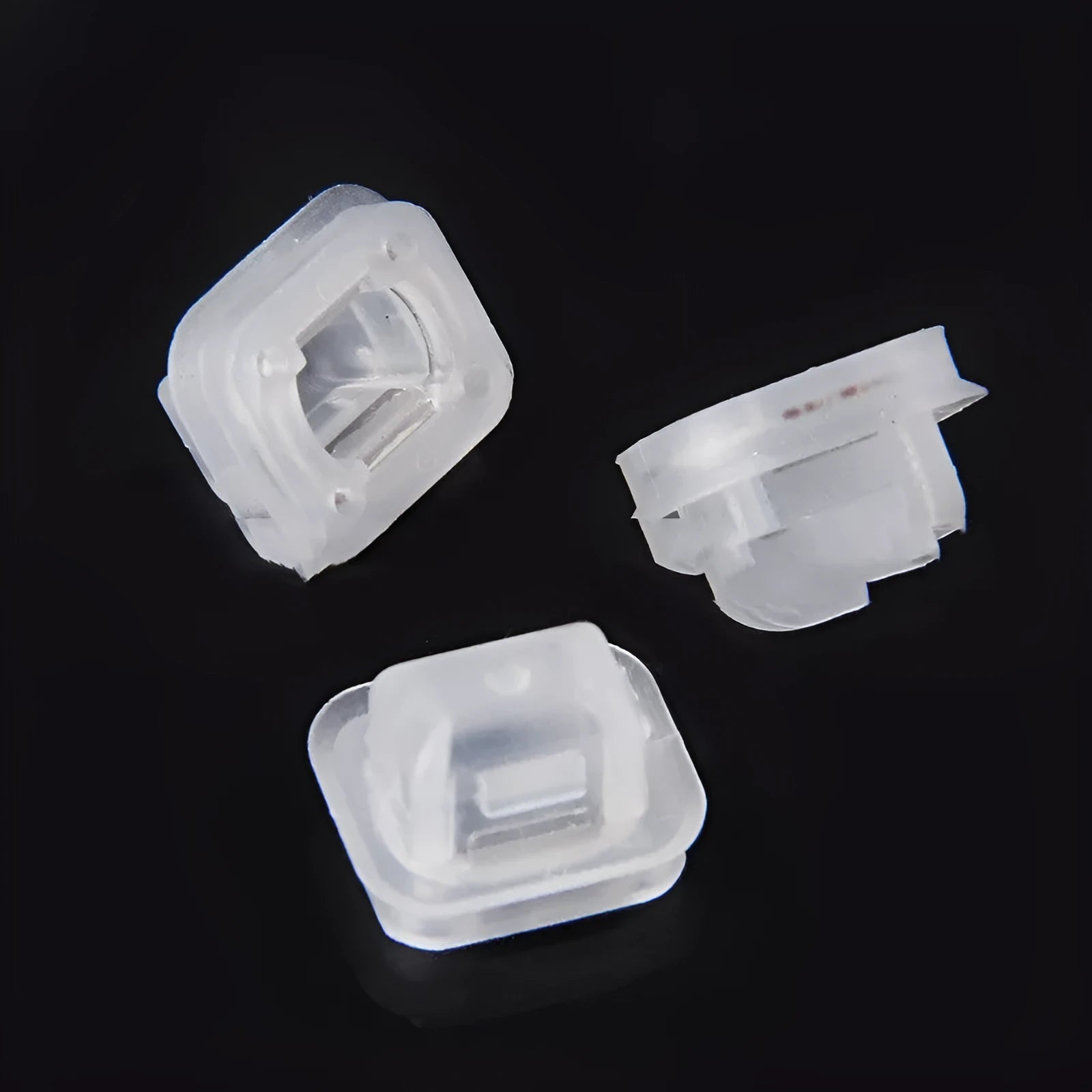 100 transparent plastic metal fastener clips for BMW 5 Series 7 Series E39 E38 interior seat buckle mounting