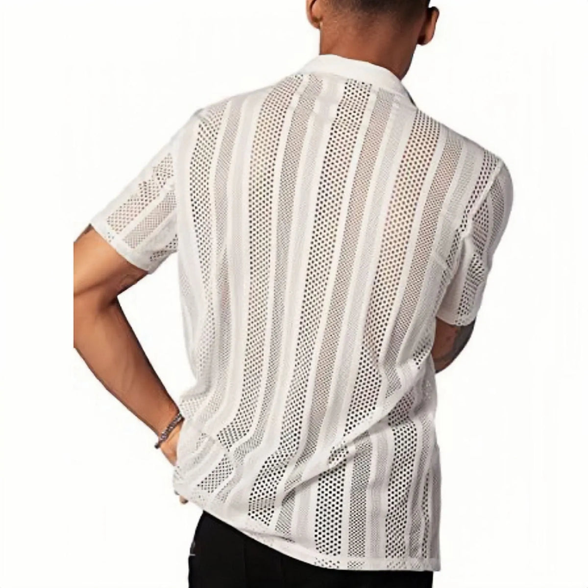 Men's short-sleeved knitted button shirt in black or white with jacquard texture and regular fit