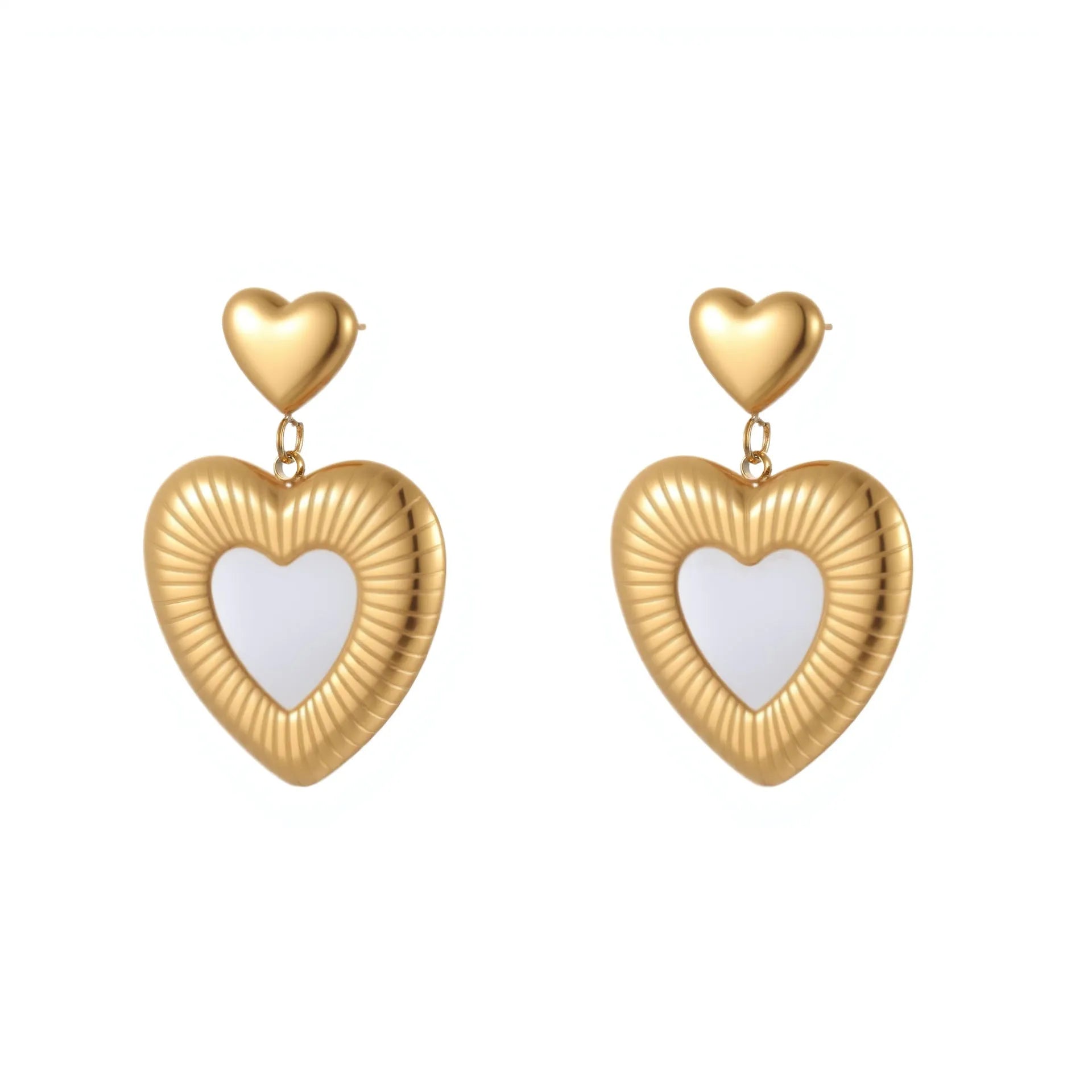Gold-coloured heart-shaped stainless steel earrings with electroplated finish for women