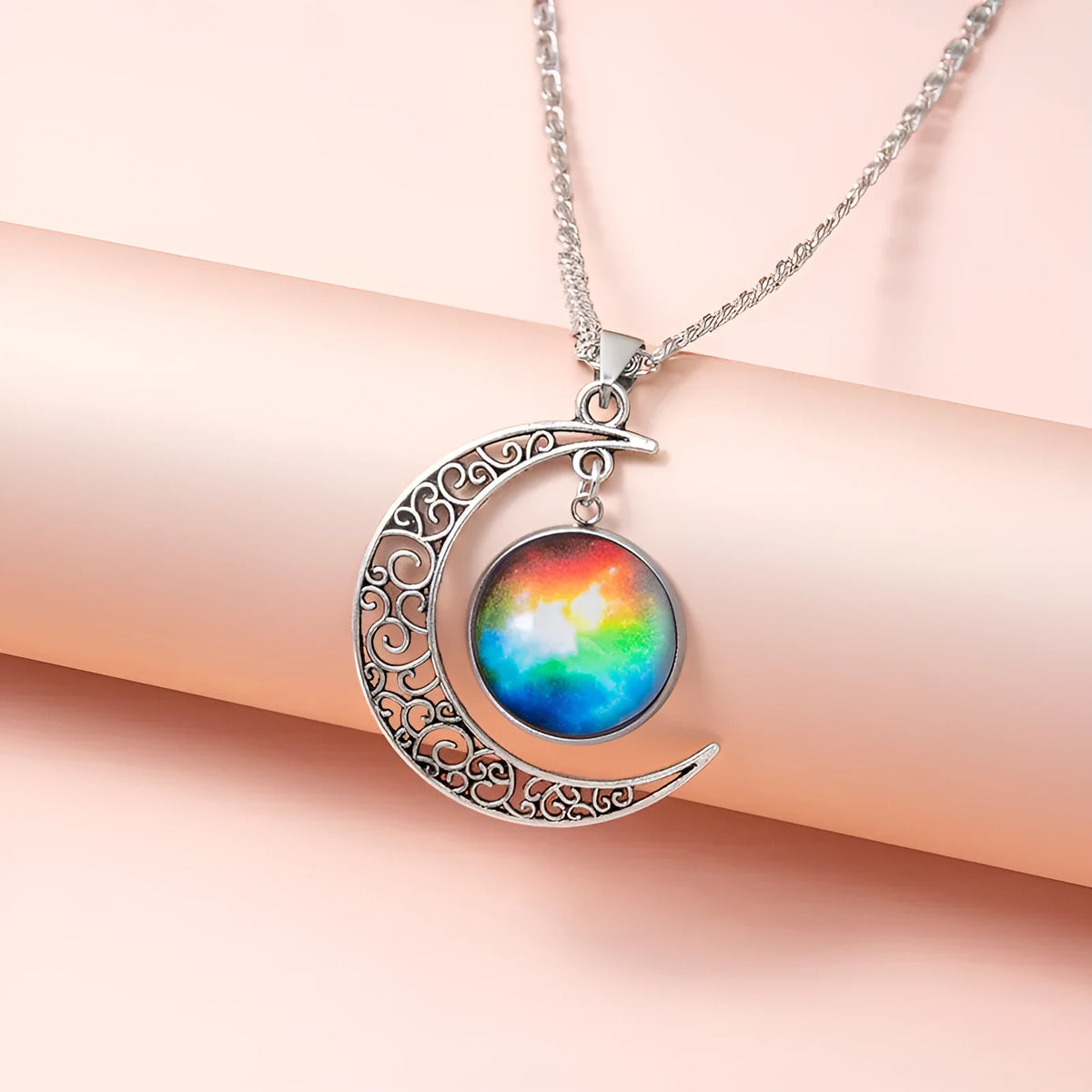 Silver moon pendant necklace with 18mm glass on a 40+5cm Figaro chain for women and girls