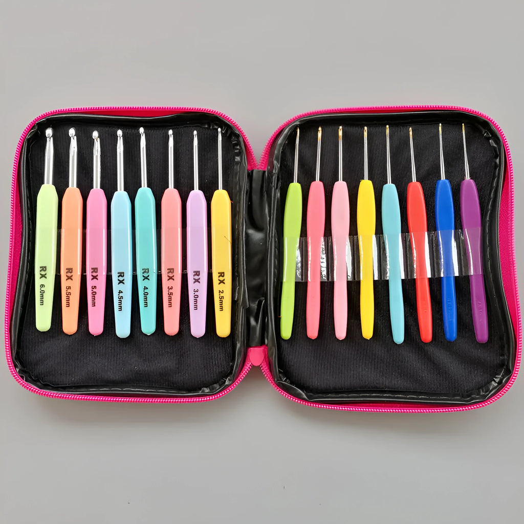 Complete set of 16 crochet hooks with two handle types and a grey PU storage bag