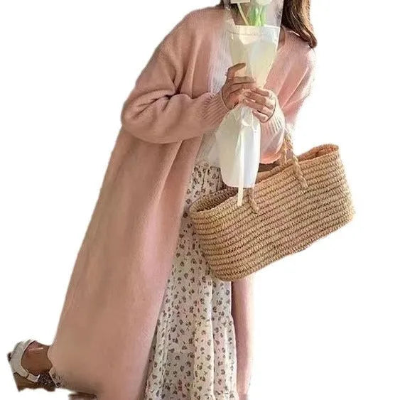 Women's knitted V-neck cardigan in mid-length 65cm design with loose fit