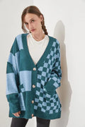 Grey loose slim fit knitwear cardigan with printed checks pattern and regular sleeves