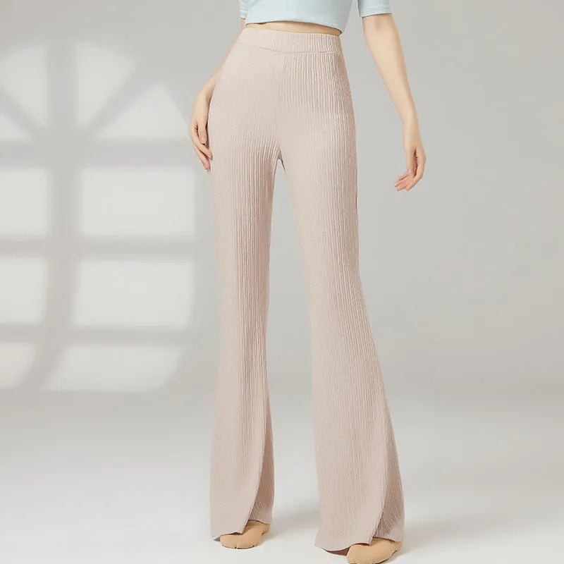 Women's solid colour classical dance practice trousers in polyester, shown in Taro Purple.