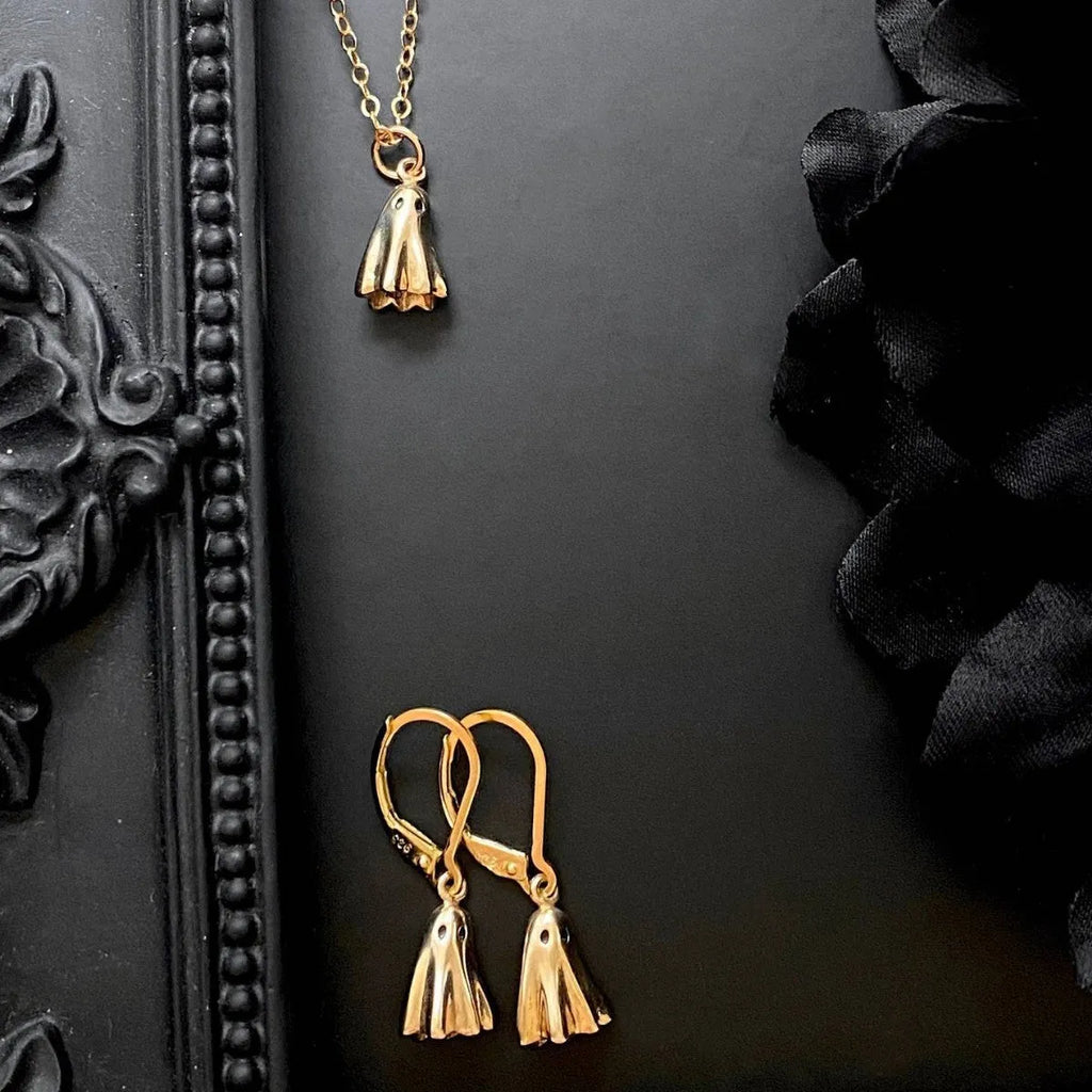 Ghost pendant necklace with stainless steel chain and electroplated titanium steel charm