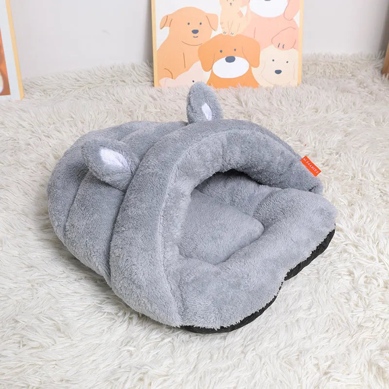 Soft cozy pet cave bed in beige, blue, or grey, sizes M 60x48x28cm and S 45x36x22cm for dogs, cats, and kittens