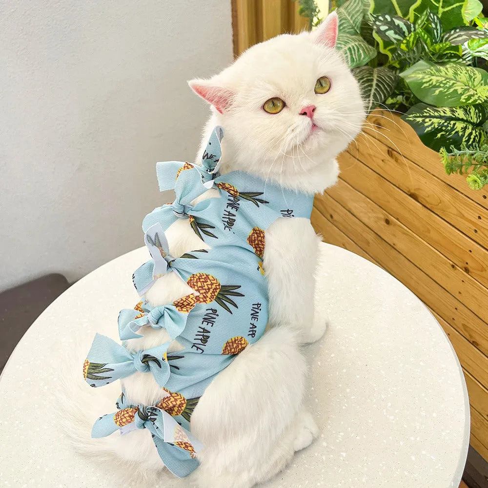 Lace-up cat sterilization recovery clothing in polyester with adjustable sizing for post-operation protection