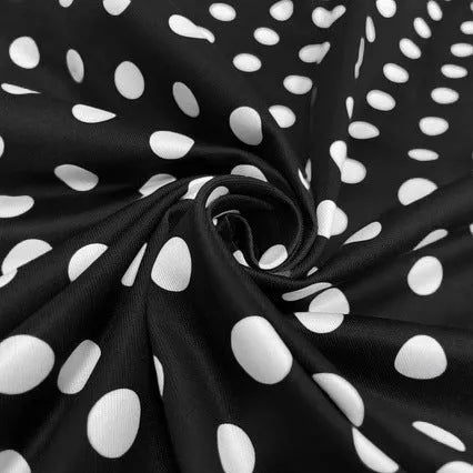 Women's polka dot pleated dress with square collar and front zipper in multicolour pattern