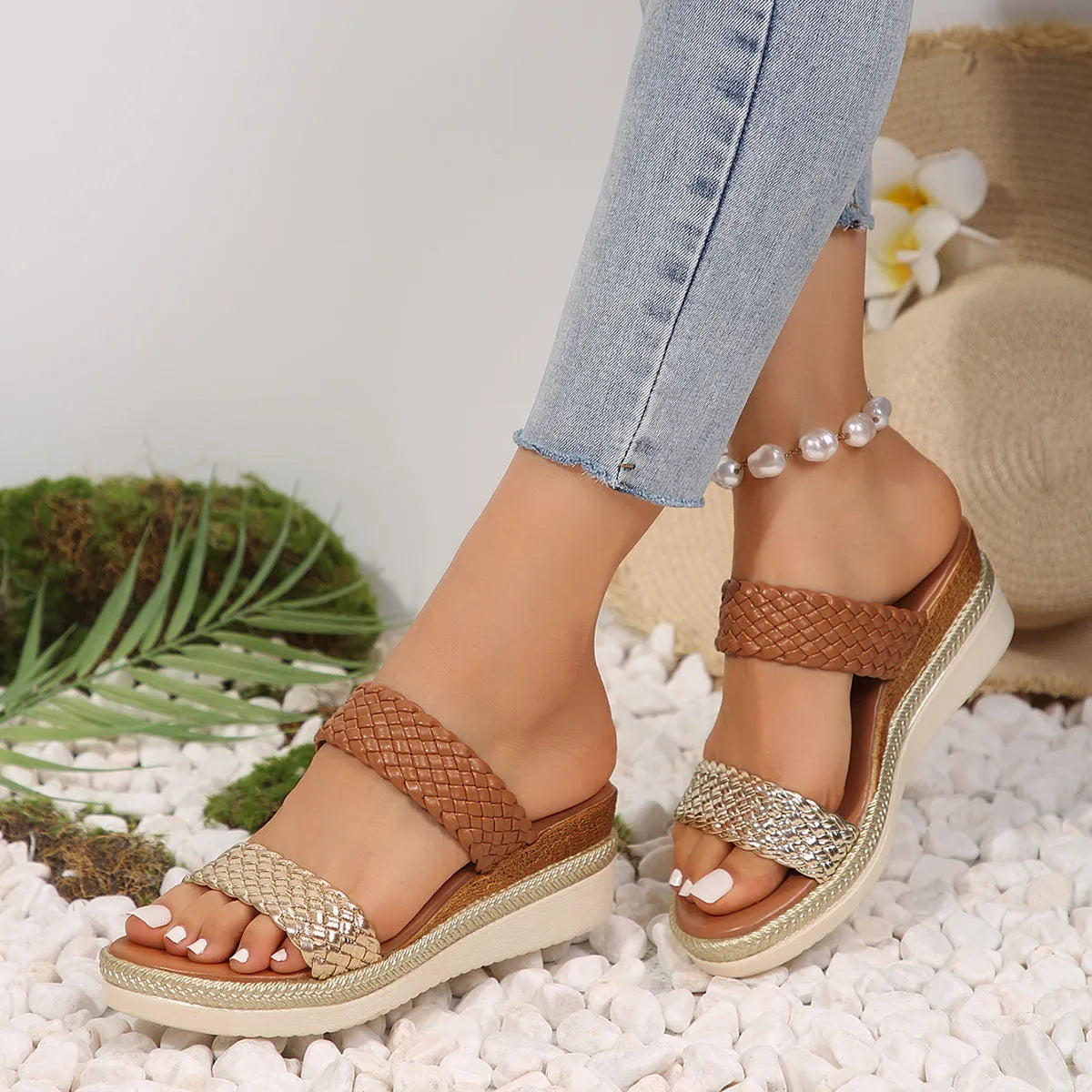 Women's gold plus size wedge sandals with a 5cm heel and rubber sole on a white background