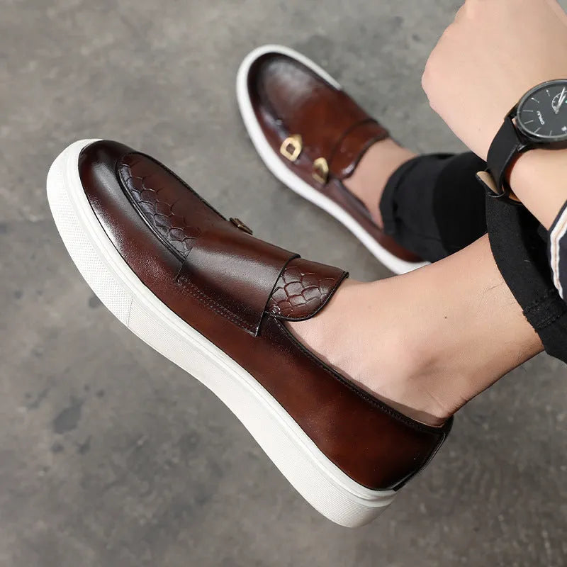 Men's casual leather shoes in black or brown with embossed artificial PU upper, flat heel, round toe, and rubber sole, sizes 38-46