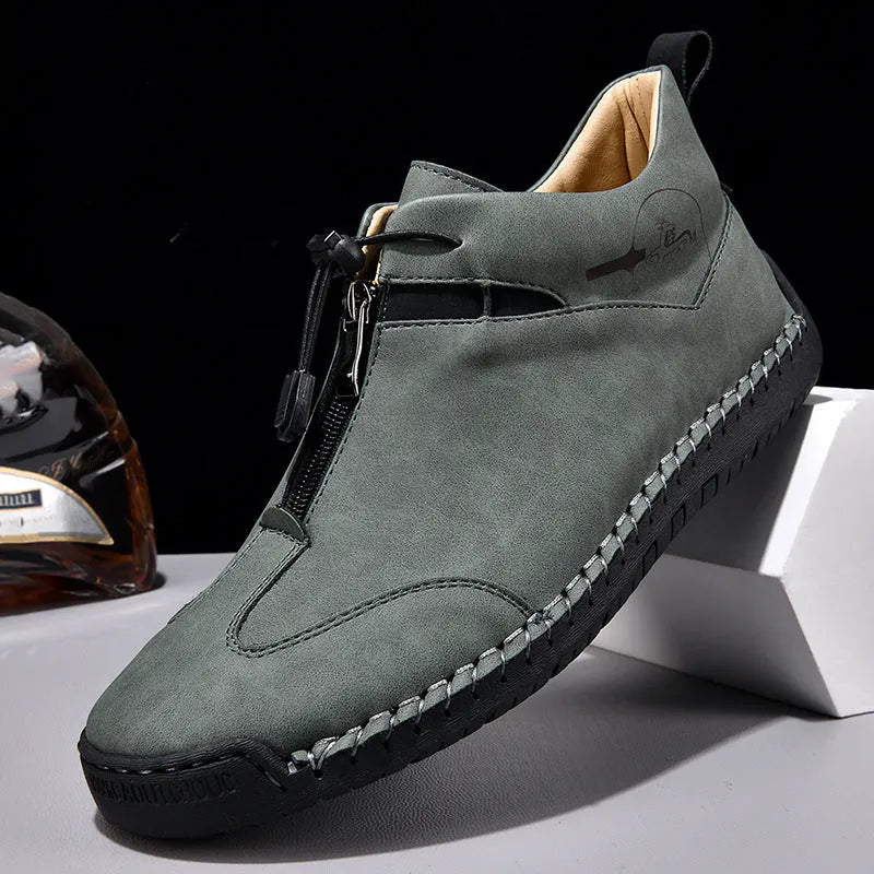 Men's casual leather height increasing shoes with round toe and mid heel