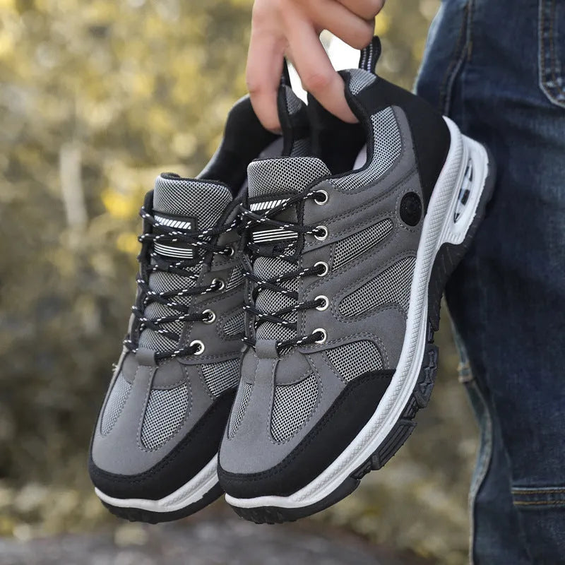 Men's breathable mesh trainers with EVA sole, colourblocking upper, round toe, elastic lace-up, in black camel or grey
