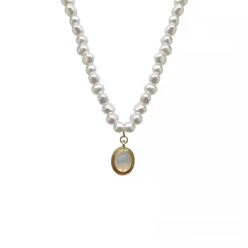 French Court vintage pearl necklace with geometry-shaped pendant on adjustable 21-50cm chain
