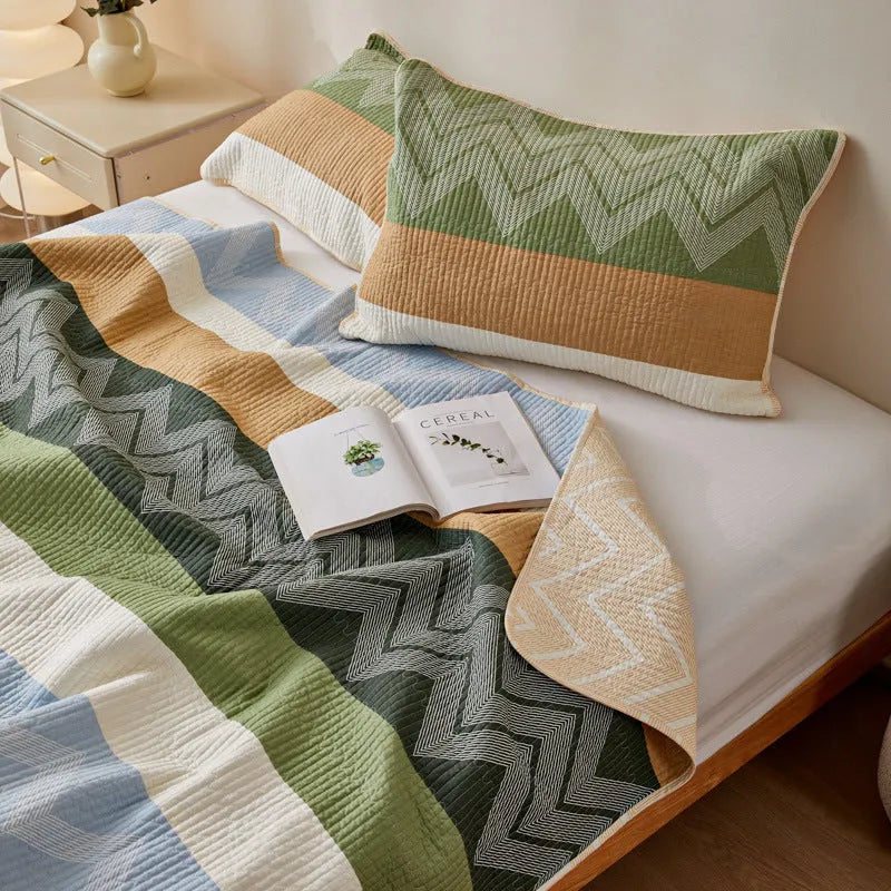 Pure cotton printed bed sheet three-piece set in modern simplicity design with reactive dye patterns