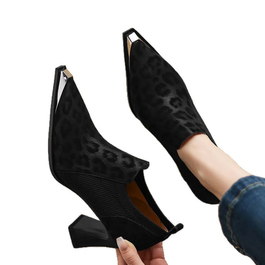 Women's leopard print high heels with chunky heel, pointed toe, PU upper, black or brown, sizes 35-40