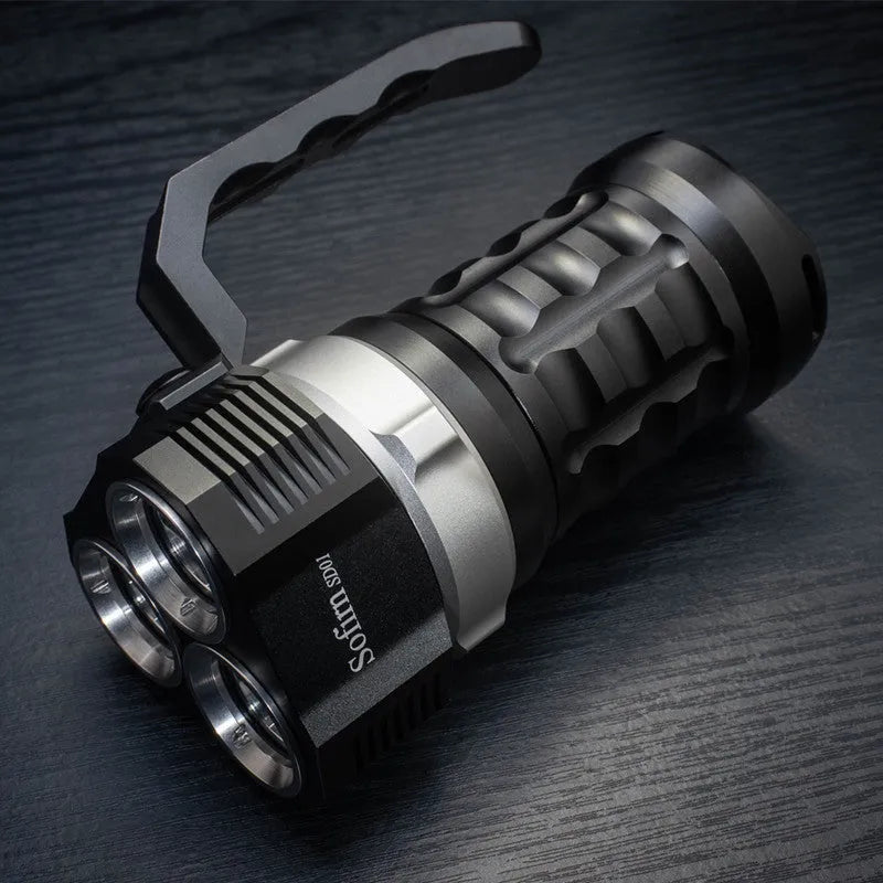 Aluminium alloy super bright diving flashlight with 350 lumen output.