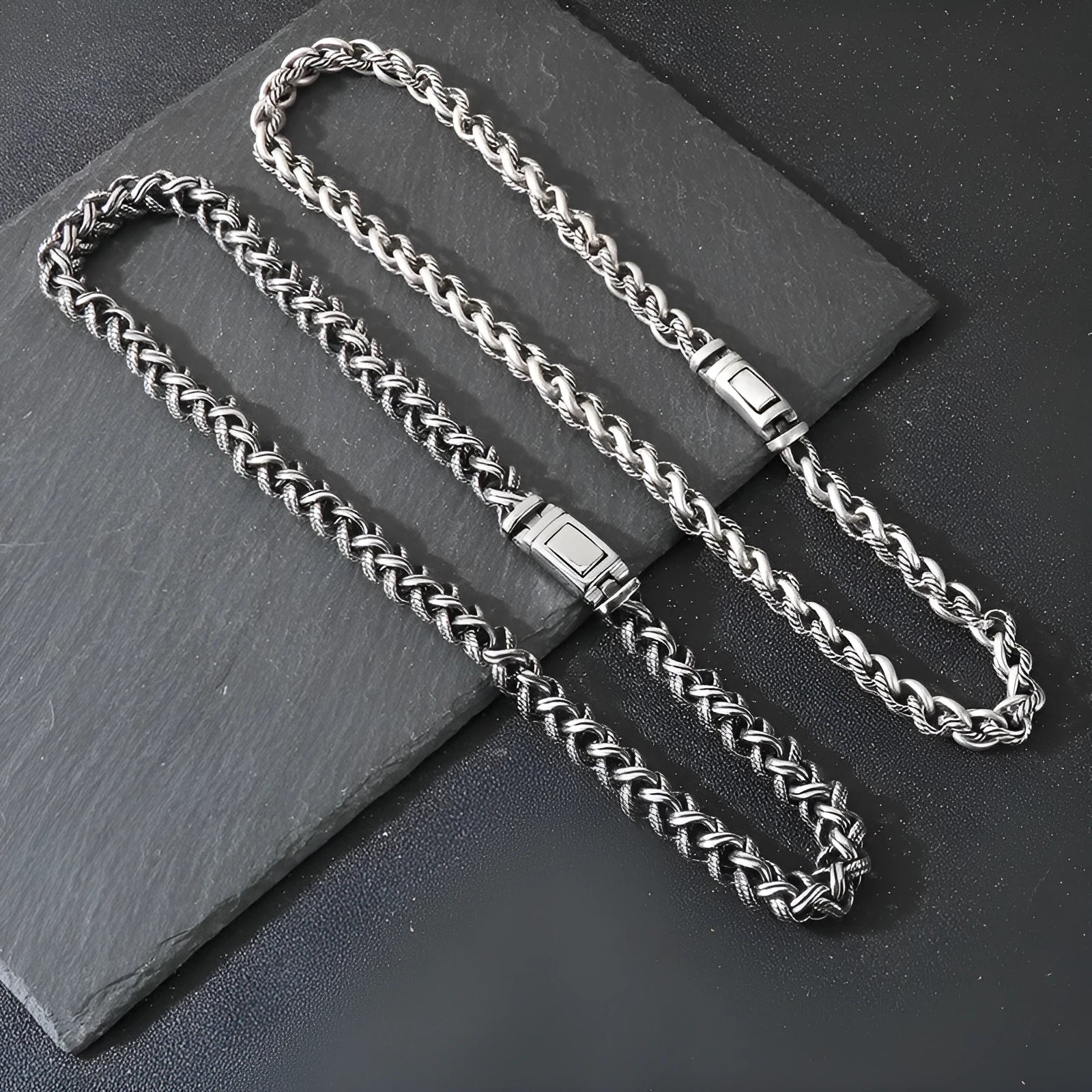 Men's titanium steel keel chain necklace with large hemp flowers design in antique silver finish