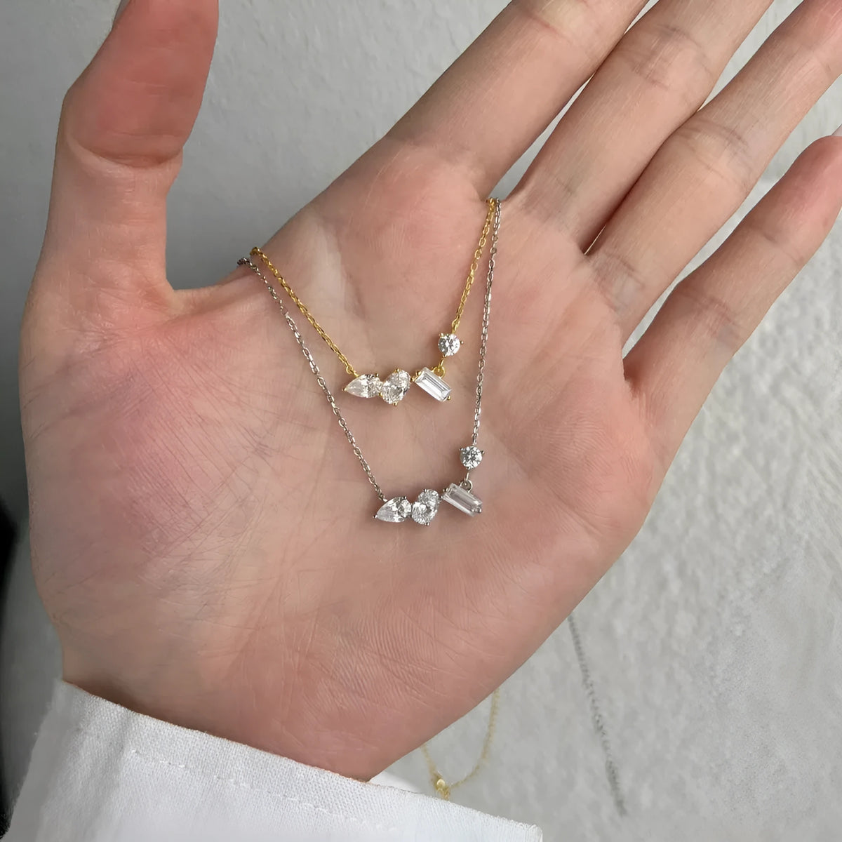 925 sterling silver geometric zircon necklace for women with electroplated finish in white zircon
