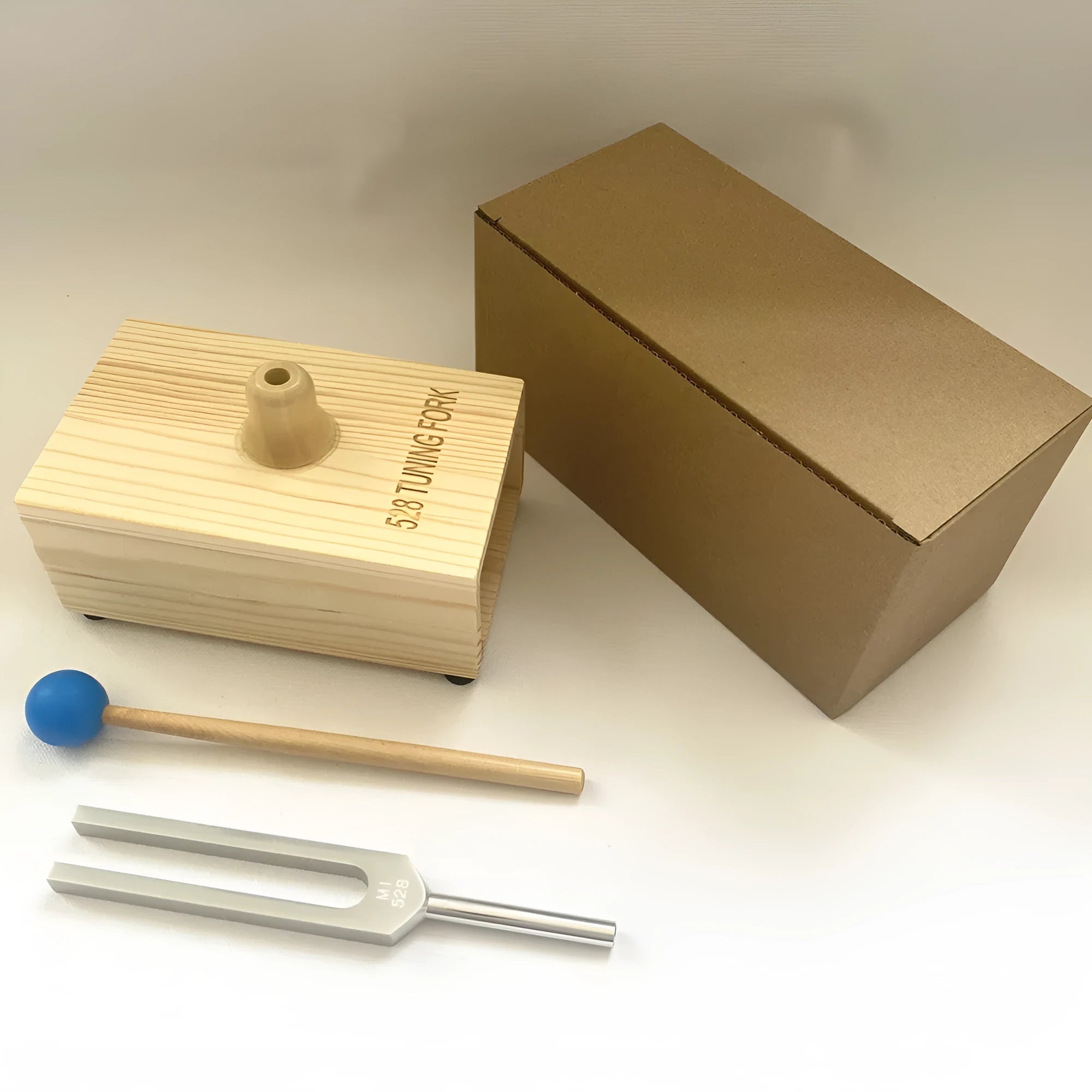 Aluminium alloy 432 Hz tuning fork with integrated speaker device for sound therapy