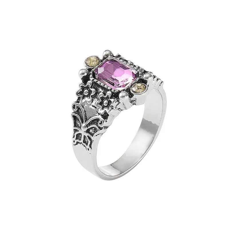 European American retro zinc alloy ring for women in antique white or two-tone finish, electroplated