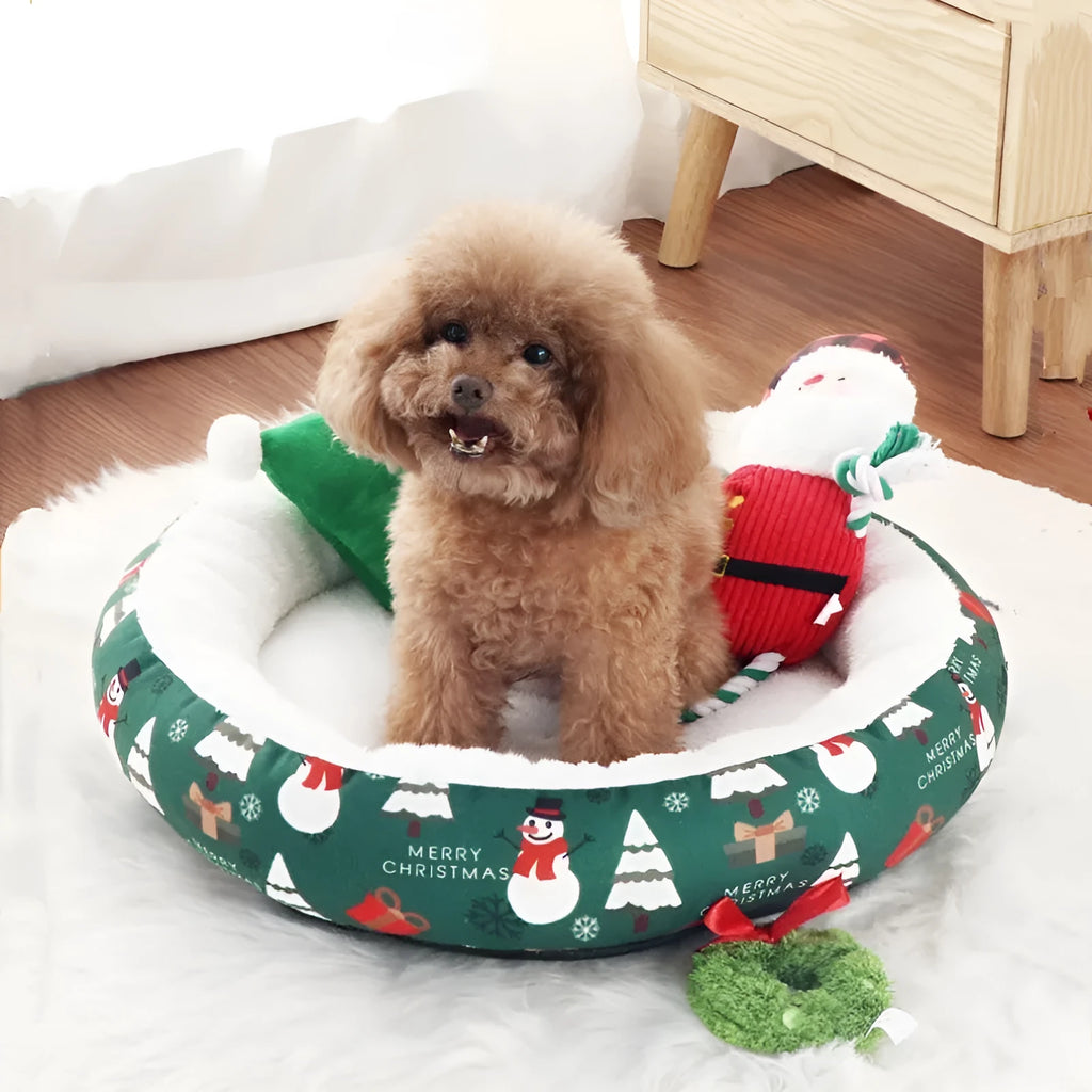 Christmas pet bed in red or green with flannel and Arctic fleece, sizes S M L for small dogs and cats