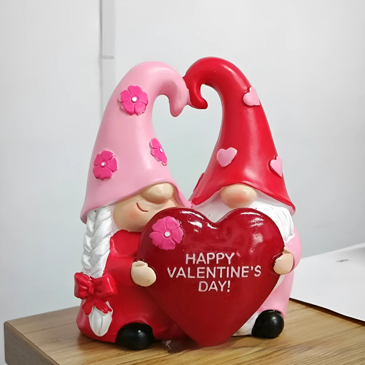 Luminous Love Dwarf resin ornament in modern simplicity style, one resin lamp piece