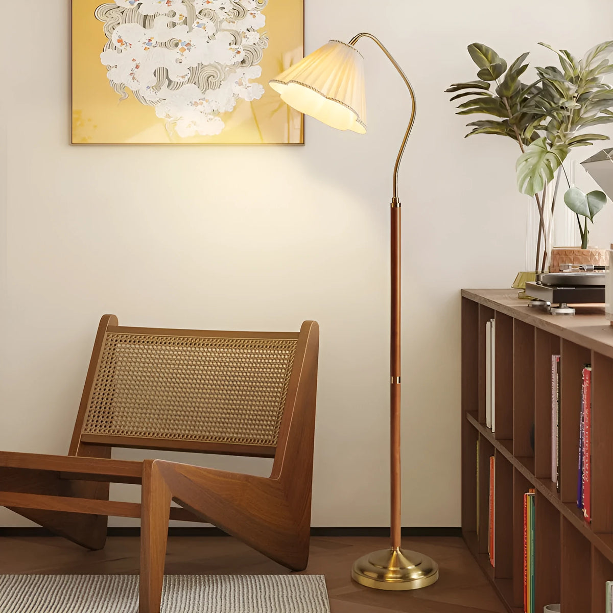 Walnut solid wood floor lamp with fabric shade, Nordic style, remote control, 220V, sofa side vertical lamp