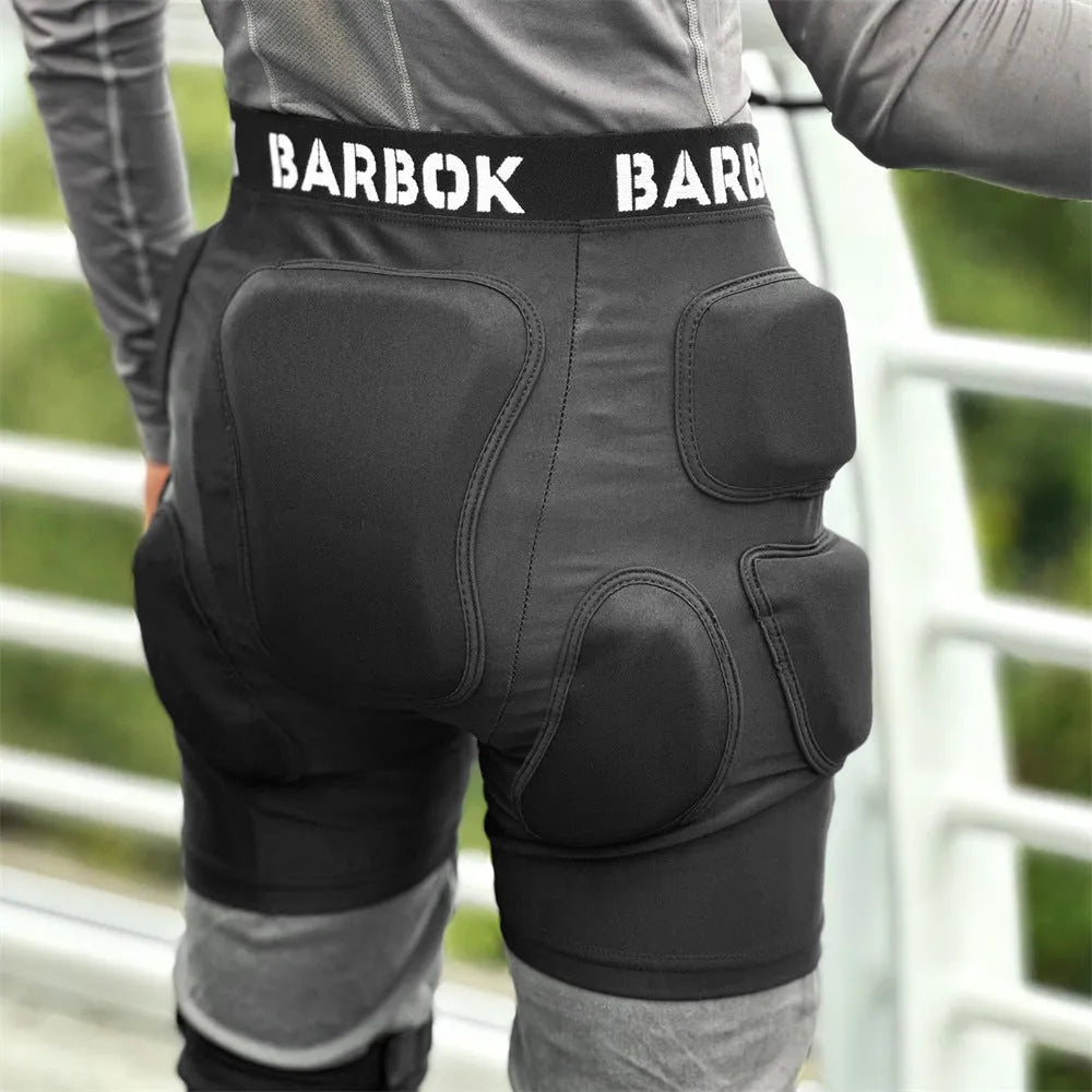 Black spandex hip protection pants with NBR foam padding for roller skating and skiing safety