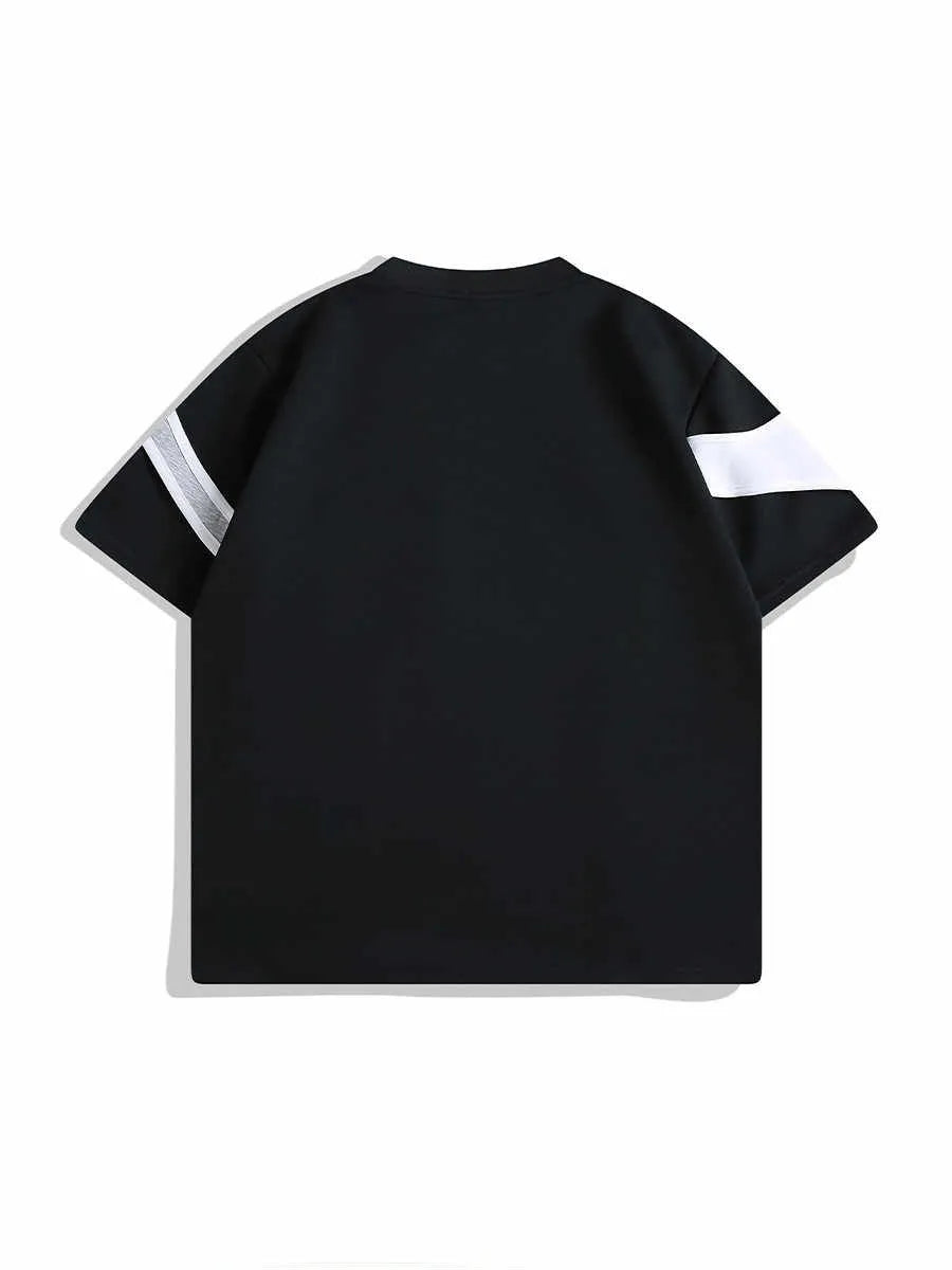 Men's black padded shoulder short sleeve T-shirt with double stitching and loose fit