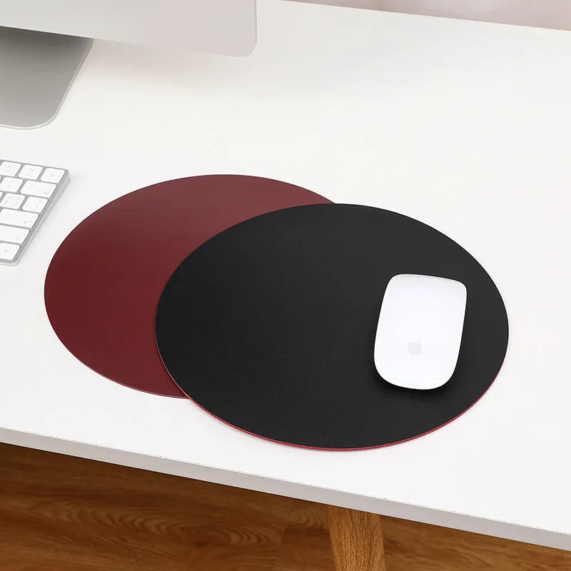 Round 20cm double-sided leather mouse pad with waterproof anti-slip surface in multicolour options