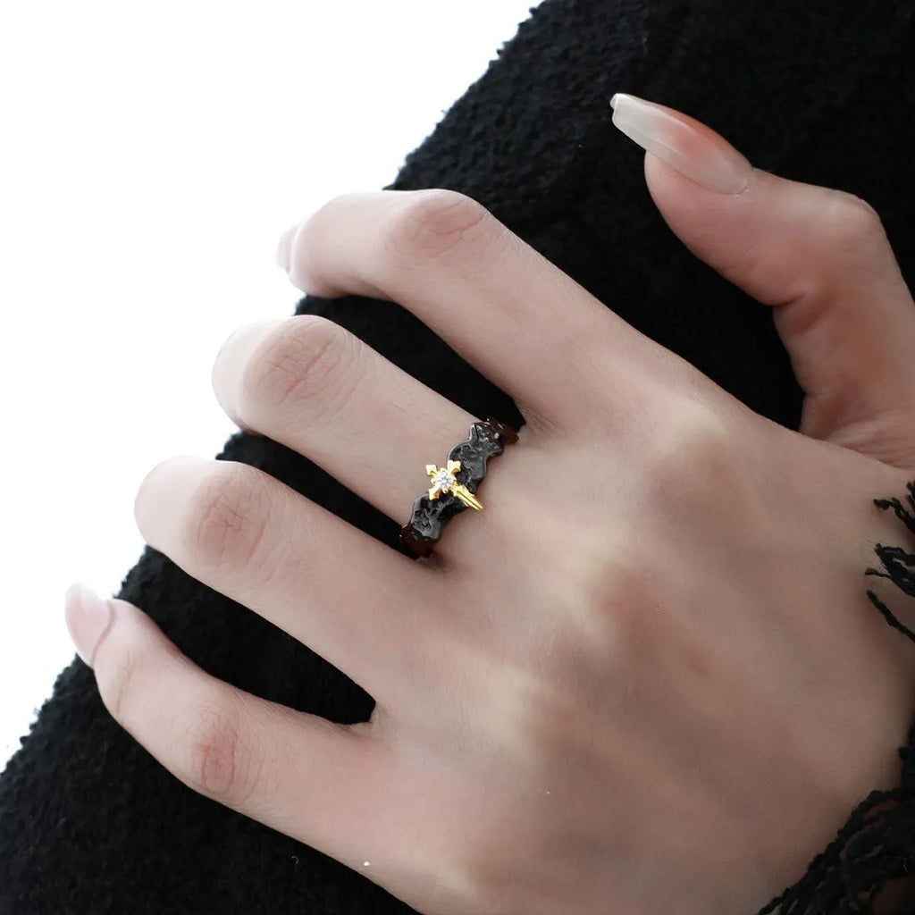 Adjustable Princess Knight couple ring in silver with electroplated finish and original design